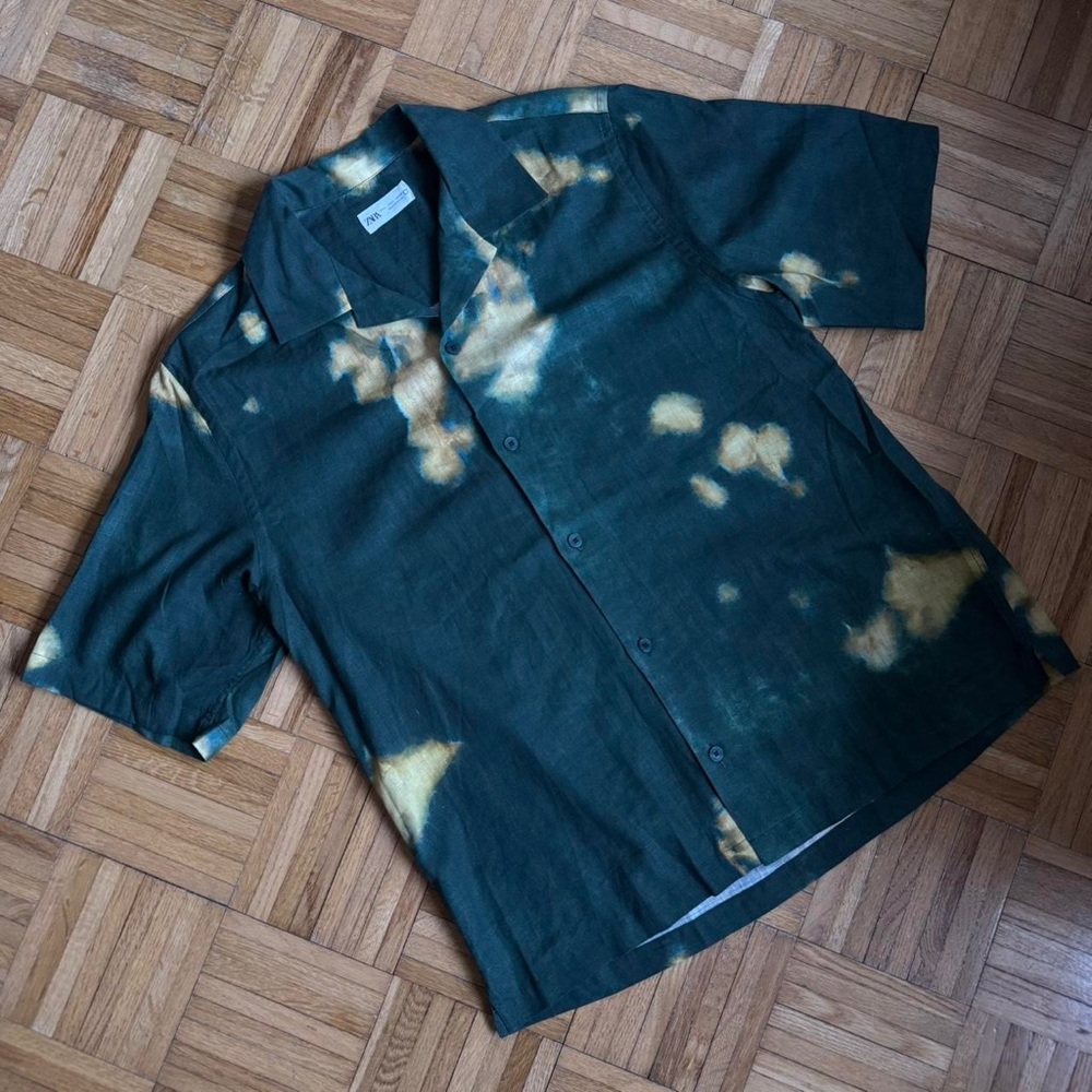 Zara Men's Green and Cream Shirt